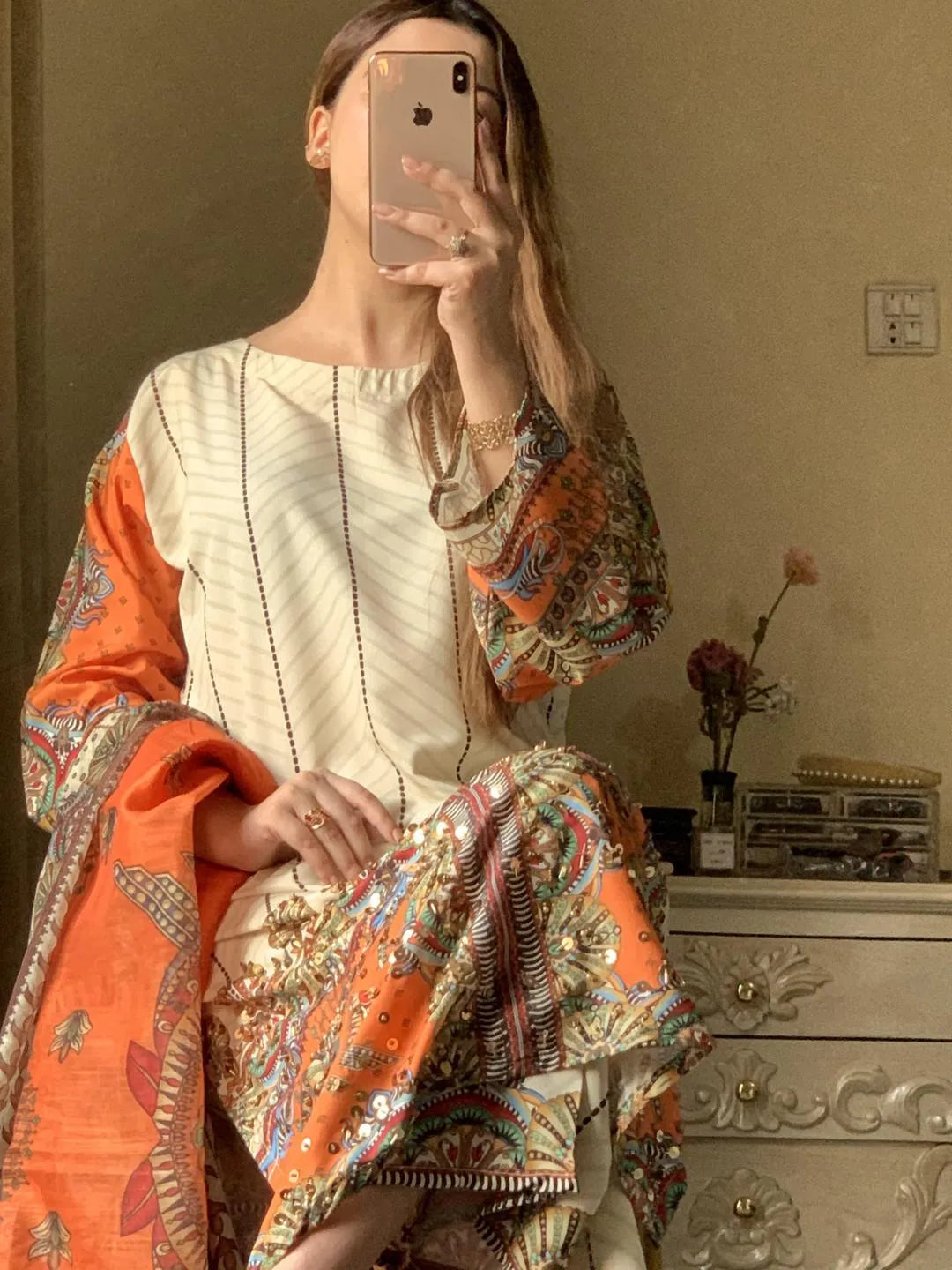 3 Pcs Women's Stitched Arabic Lawn Printed Suit